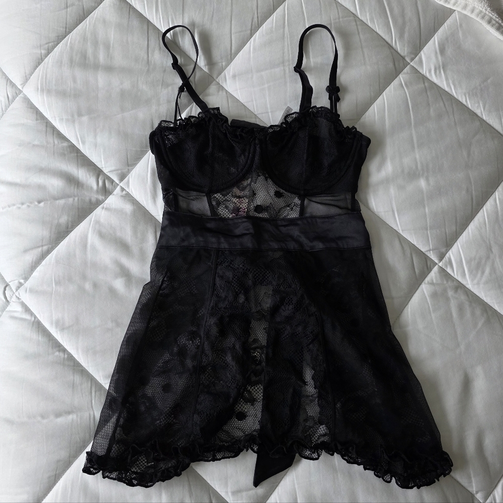 Adore Me Elegant Black Lace Lingerie Set